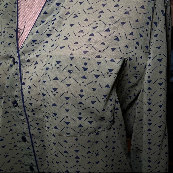 bar lll Long Sleeve Sheer Olive Green Navy Blouse Boho Delicate Hippie Flowy - Picture 5 of 7